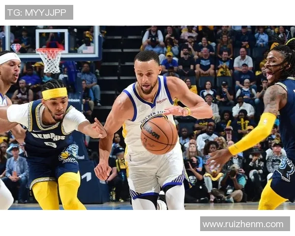 2015年NBA勇士队与其他球队的精彩对决回顾与分析 2015年NBA勇士队与其他球队的精彩对决回顾与分析